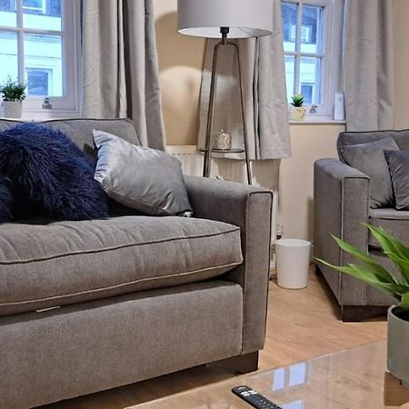 Upper Tooting Road Villa Лондон Екстериор снимка